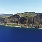 Faja Dos Padres Hébergement de vacances *